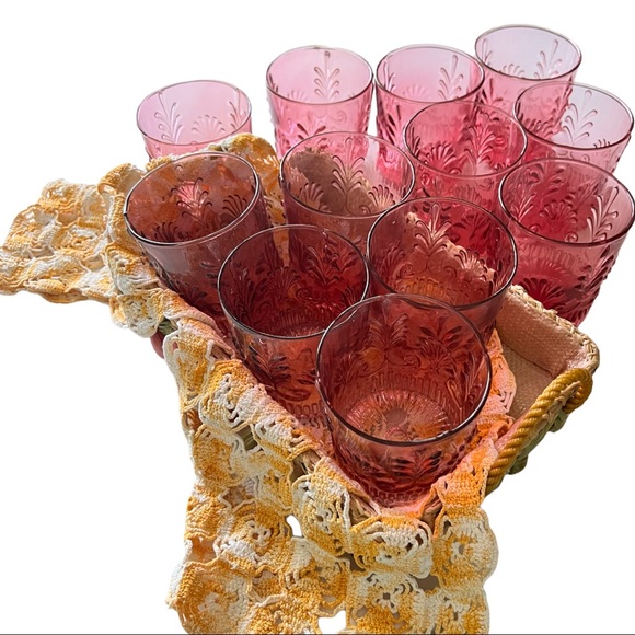 Set of 12 hot pink glass tumblers